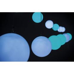 Showtec Illumilift RGBW Turbo 6 m hogesnelheidstakel/ 35 cm LED-bol